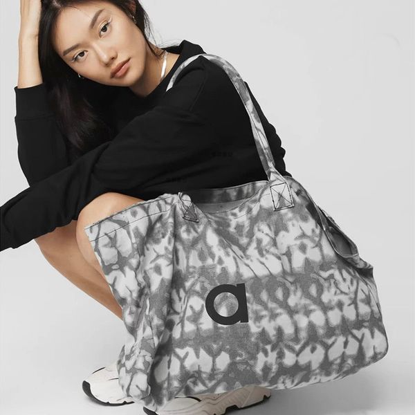 Designer the tote bag Men and Women Fiess Handheld Yoga Large Capacity Short Distance Travel Bag Canvas Shopper aloly Tote Bags