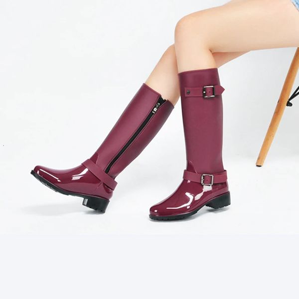 Top PVC Womens Rain Boots Fashion Outdoor Anti slip Waterproof Shoes Thick Bottom Zipper Long Tube Waterproof Boots 241108