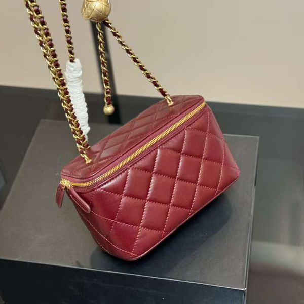 Mirror Makeup Bags Designer Crossbody Bags Women Fashion Shoulder Bag 22K Burgundy Gold Ball Leather Handbags Case Bag Chain Cross Body
