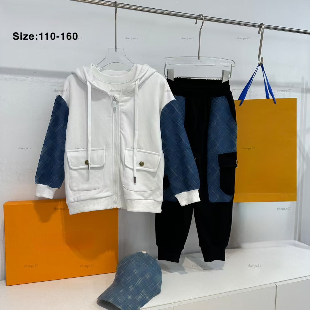 Top baby Coat set Button pocket design Tracksuits Kids designer Clothes Hooded jackets and casual pants A958X26N211