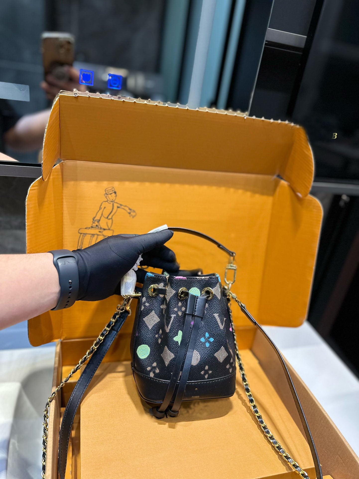 2024 New style Draw a bucket bags fashion mini Lucky Bags shoulder crossbody package clutch handbag leather designer tote bag