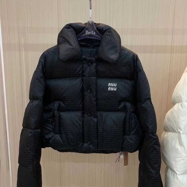 Womens Jackets B5259 Round Biao Winter New Classic Fashion Age Reducing Foreigner Versatile Letter Jacquard Flip Collar Down Coat