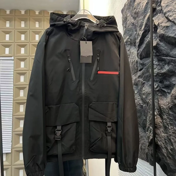 Windbreaker Mens Outdoor Jackets Designer Brand Coats With Letters Inverted Triangle Women Coat Spring Autumn Clothes Outerwear Clothing Fas