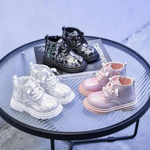 Botas Autumn Kids Cotton Shoes Cotddler Tubo curto Pintura de tinta Nice Graffiti meninas para meninas não deslizam calçados ao ar livre H08