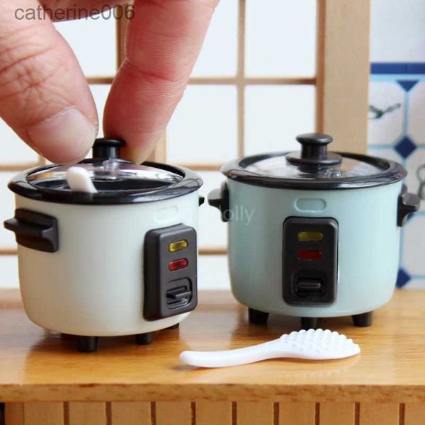 Cozinhas Jogue 16 de escala Mini Rice Cooker Modelo Dollouse Miniature Kitchen uplines for S Blyth Doll Alimentos Acessórios Toyl231026