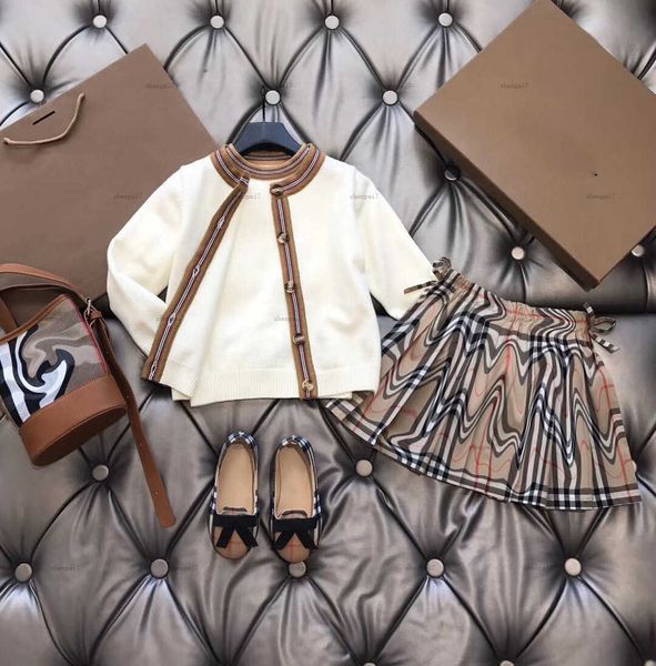 Top designer Baby tracksuits autumn girls dresses sets 3pcs Knitted short sleeved and long sleeved cardigan and skirt