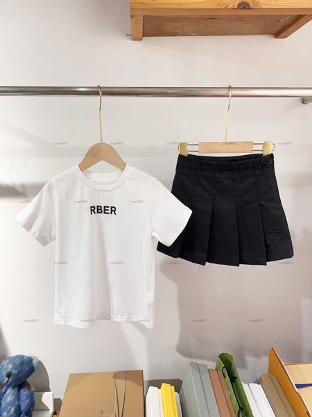 Popular girls tracksuits summer T-shirt set logo printing kids overskirt designer baby clothes Round neck Short sleeves and plaid skirts