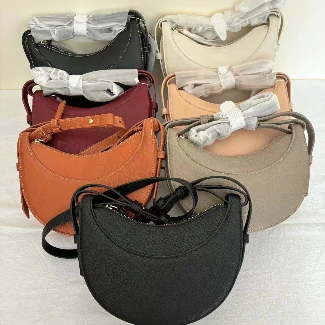 Designer Shoulder Bags Numero ten Dix Half-Moon bag Full-Grain Textured-Smooth Calf Leather characteristic Tote Closure Crossbody Women Hobo Handbag