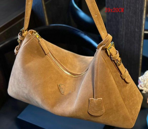 Latest designer bag suede Brown Shoulder Bag Womens DesignerS Tote Bag fashion metal Emblem suede leather Shoulder bag Handbag Autumn and wi