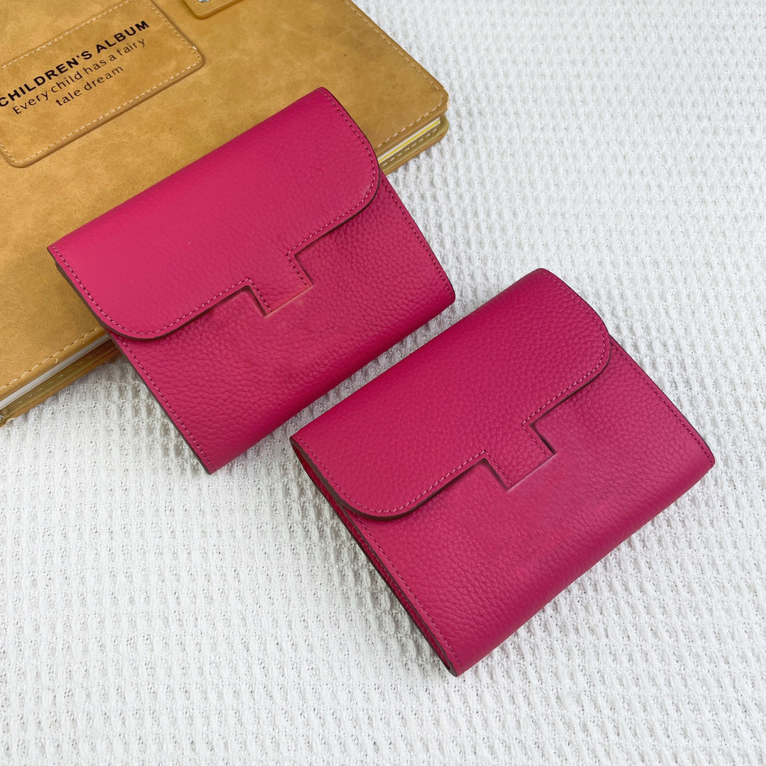 Designer Soft Wallets Cowhide Purse woman Gold and Silver Buckle cowskin Card holders Bags fashion Genuine leather short wallet For lady come with d