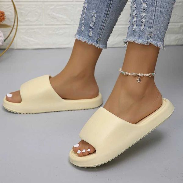Soft Bottom Cloud Slippers Women 2024 Light Non-Slip Beach Slides Shoes Woman Summer Sandals Candy Color Platform Flip Flops CL240806