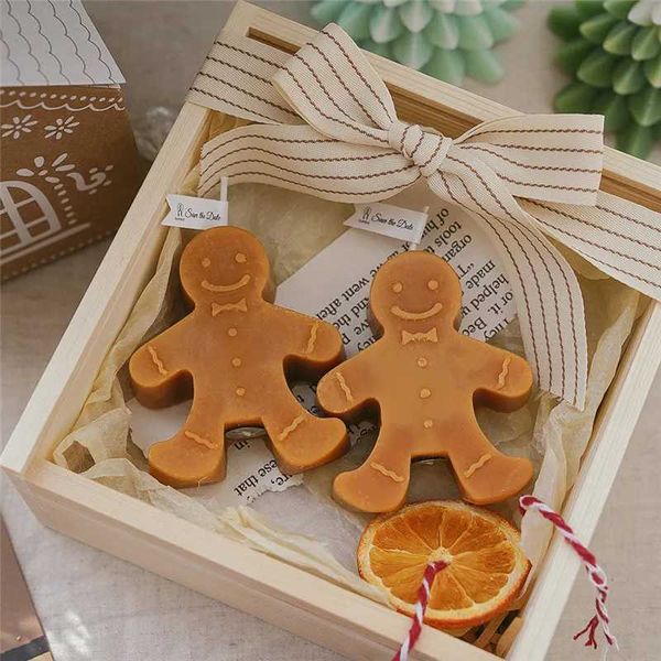 Gingerbread Man Scented Candles Christmas Home Decor Maison Velas 2022 Christmas Party Atmosphere Xmas New Year Room Gifts 2023 Y250118