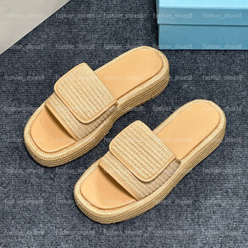 Designer Sandals Women Summer Platform Sandal Beach Straw Slippers Leather Thick Bottom Slip On Fashion Sandles Casual Shoes Size 35-42