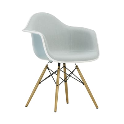 Vitra - Fauteuil rembourré Eames Plastic Armchair - Bleu - Érable massif - Designer Charles & Ray Eames