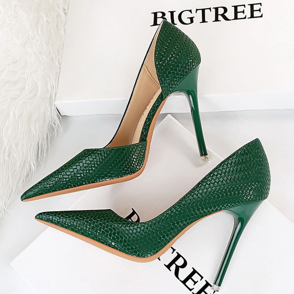 Women&#039;s Serpentine Stiletto Pumps Metal High Heels 2024 Designer Party Shoes