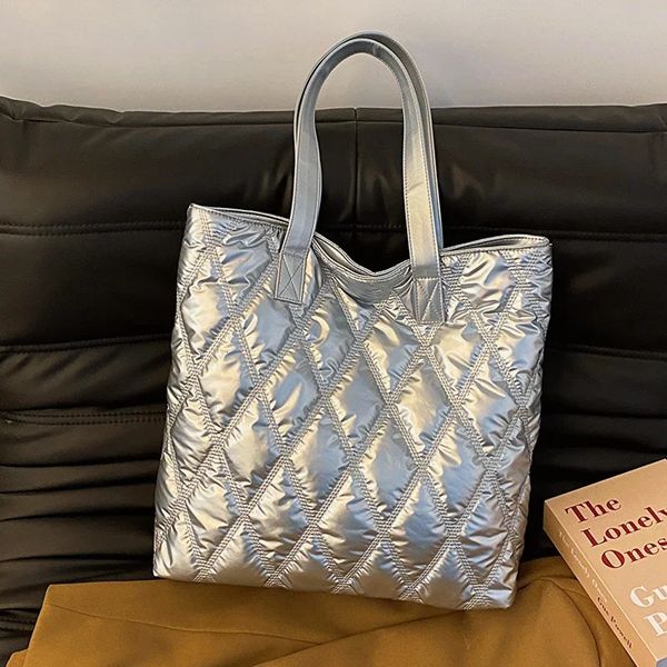 Gold silver large capacity handbag womens handbag fashion winter down shoulder bag womens travel notebook bag 241205