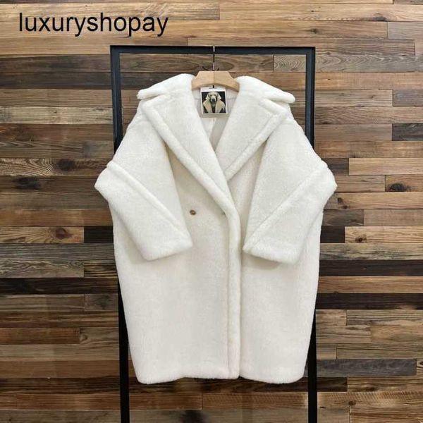 Designer Coat Teddy Coats Womens Cashmere Coats Wool Winter 2024 New Autumnwinter Star Style White Fur Grain Sheep Camel Fleece Mi