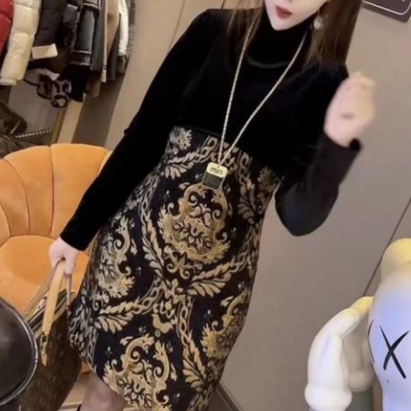 Spring and Autumn Fashion Elegant Dress Long Sleeve High Collar Spliced Printed Womens Straight Tube Medium Length Dress 240808