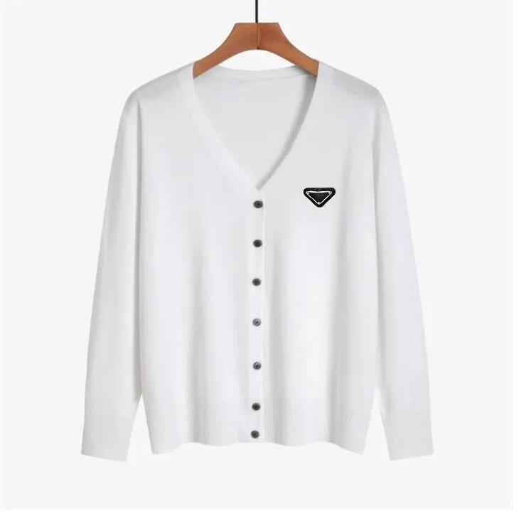 New Women Sweater V Neck Embroidery Letter Knitting Designer Sweater Jacket Casual Cardigan Tops tee