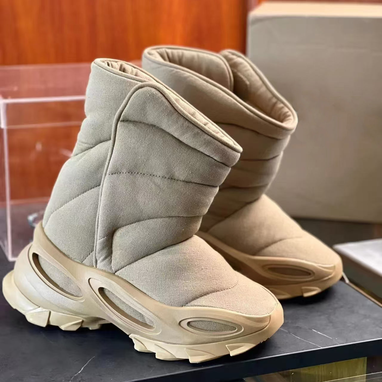 NSLTD Boots Men Women FOAM RUNNER Shoes Rubber Sole NSLTD BT Khaki Shoe Winter Down Snow Boot Slip on Knit Sneakers Knitting Footwear Men Women Runn