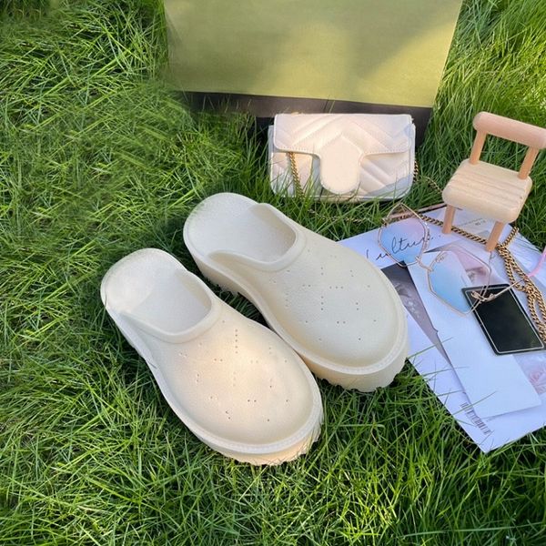 designer men slipper womens slippers Women Rubber Thick Fashion New Styles Suitable for various places Novelty Slippers personality sandals