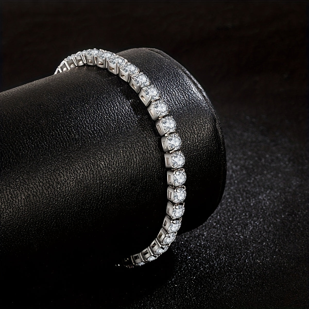 TEMU A Trendy Silvery Luxury , 10.5-14 Carats Laboratory Synthetic Stone Bracelet, Perfect Gift For Birthdays, Anniversaries, And Special Occasions,
