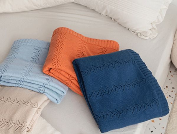 cotton knitted woolen blanket, air conditioning sofa, office cover, furniture, soft furnishings, accessories, towels, photograpps