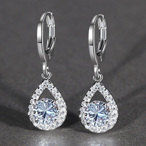 Boucles d'oreilles pendantes exquises 2ct rondes en Moissanite pour femme en or blanc 925 en argent Sterling 925 boucles d'oreilles créoles de mariag