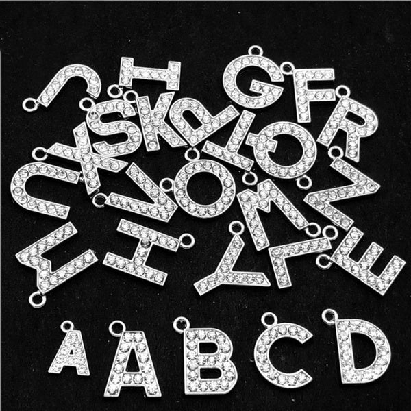 20 pcs 14 MM Strass Lettre Pendentif 26 Lettres A-Z Pendentif En Cristal Alphabet Anglais Charmes DIY Collier Broche Faire Des Accessoires
