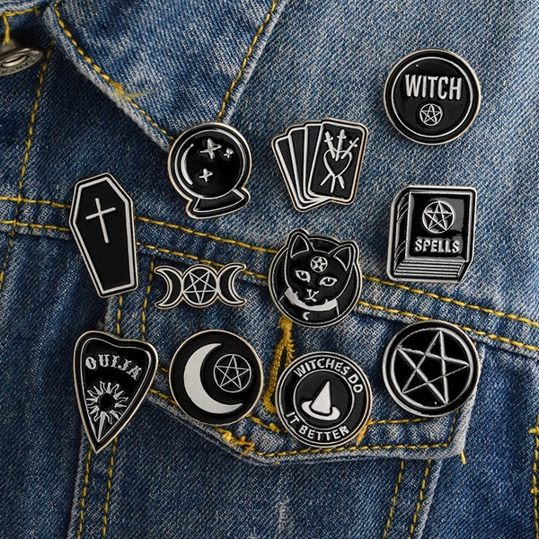 1 Pcs Punk Witch Coffin Witch Book Pins Black Vintage Brooch