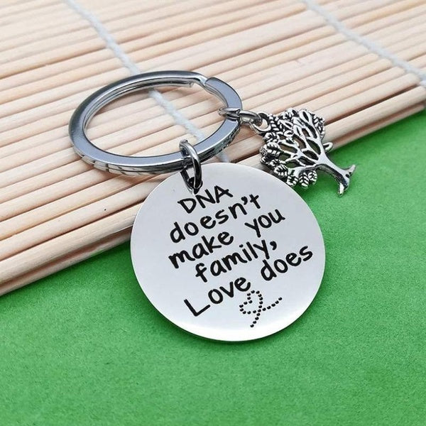 Stepfather Gift "DNA Doesn't Make You Family Love Does" Stainless Steel Keychains Wedding Jewellery Gift - Father's Day Gift