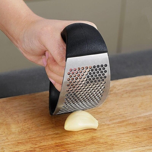 Stainless Steel Ring Pressed Garlic Artifact Household Kitchen Hand-held Ginger Garlic Masher Garlic Press Para Moler Ajo