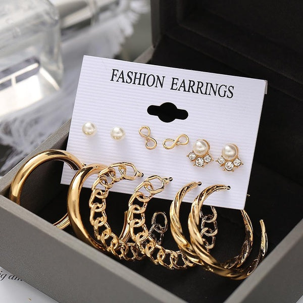 Set 6-9-piece Metal Gold Ear Stud Cute Gold Hoop Earrings Set for Women Lightweight Hoops Set for Gift Chunky Open Hoop Earrings