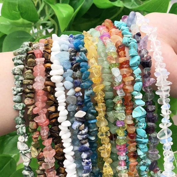 Wholesale Natural Irregular Stone Beads Red Garnet Agents Amethysts Quartz Freeform Chip Gravel Beads for Jewelry Making DIY Bracelet Earthings Ornam