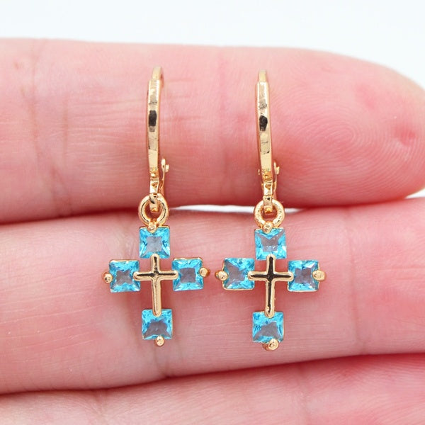 Boucles d'oreilles pendantes en forme de croix avec zircon cubique bleu lac pour femme