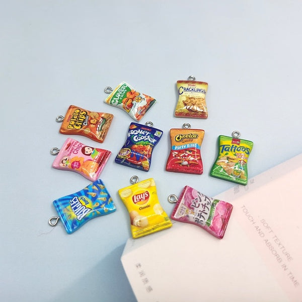 10pcs New Simulated Snacks Chips Pendant Charms Patch for Women Jewelry Findings Puffed Food Charm DIY Funny Earrings C297