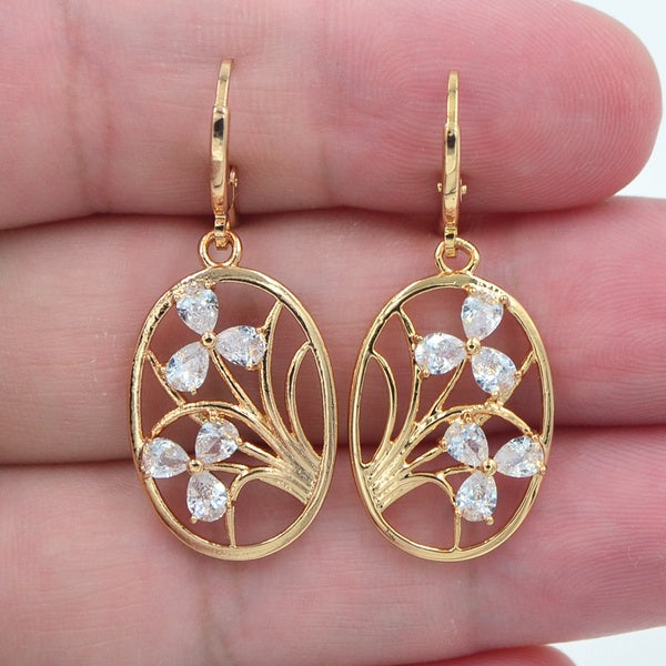 Boucles d'oreilles pendantes ovales à fleurs en zircone cubique transparente pour femmes