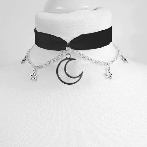 Gothic Necklace Black Velvet Chain Moon and Stars Chain Choker Witch Necklace Pendant Punk Jewelry Women Gift Girlfriend Necklace Beautifu Fashion