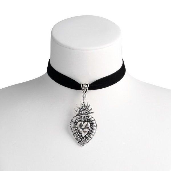 Vintage Goth Dark Necklace Choker Gothic Sacred Heart Pendants Traditonal Corazon Clavicle Chain For Women Jewelry Bijoux