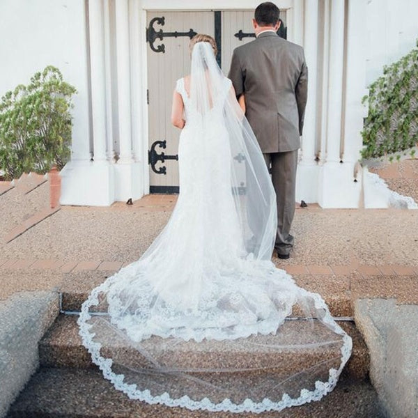 Voile De Mariage Cathédrale En Dentelle Blanche Ivoire Partiellement Lacé Autour De La Courbe Inférieure Voile De Mariée Accessoires Mantille Voile V