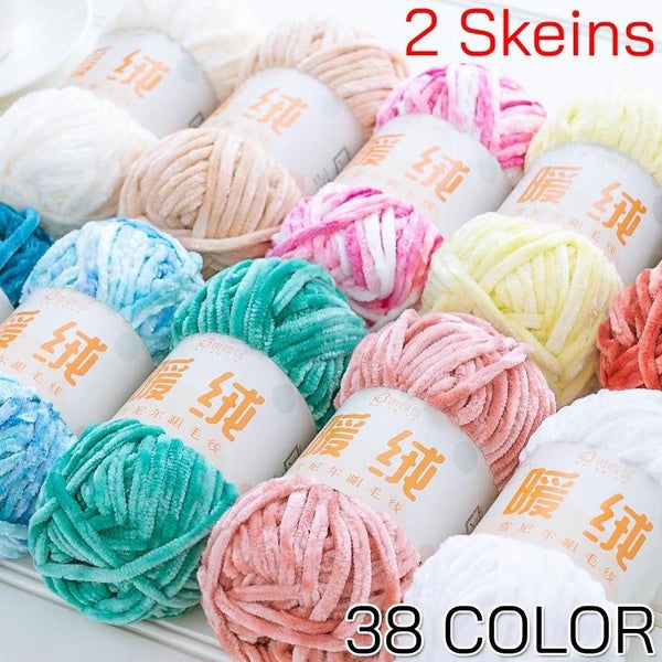 2 Skeins Chenille Velvet Yarn 2x100g-7.1oz 174 Yards Total Length #6 Super Bulky Polyester Soft Blanket Yarn for DIY Knitting Weaving Scarf, Sweater,