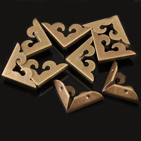 10Pcs Bronze Metal Book Corner DIY Photo Albums Menus Scrapbooking Accessories Pattern Corner Protectors Crafts 27x27x6mm C1731
