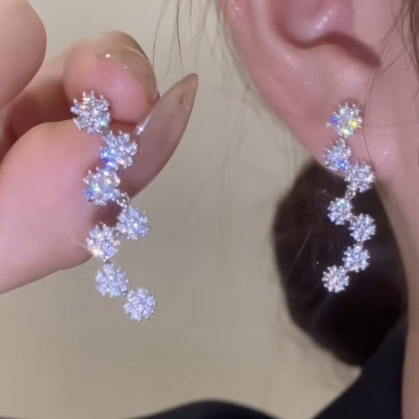 New Fashion Geometric Cubic Zirconia Drop Earrings for Women Daily Casual Accessories Matron Inn
