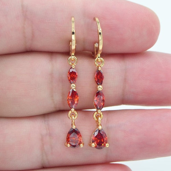 Boucles d'oreilles pendantes en forme de larme avec zircon cubique rouge pour femmes
