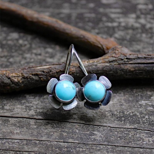 Délicat simple vintage plaqué argent boucles d'oreilles haricot étamine rouge petites boucles d'oreilles charmantes boucles d'oreilles fleur turquois