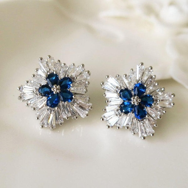 Charming Blue Sapphire Diamond Flower Stud Earrings for Women Enengagement Party Romantic Jewelry Lover Gifts