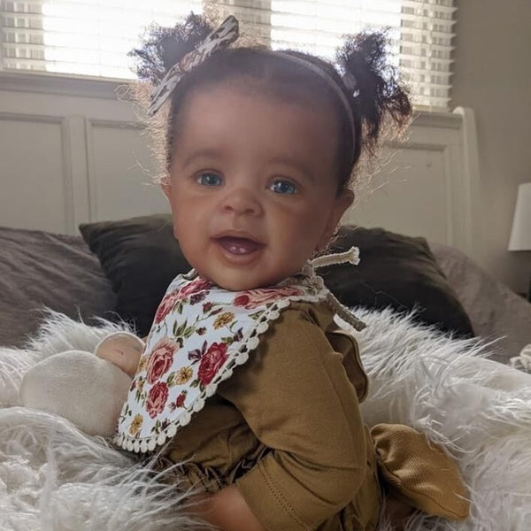 60 CM-24 "Reborn Toddler Yannik En Brun Foncé Peau Fille Poupée Réaliste Doux Au Toucher 3D Peau Collection Art Poupée Cadeaux pour Filles