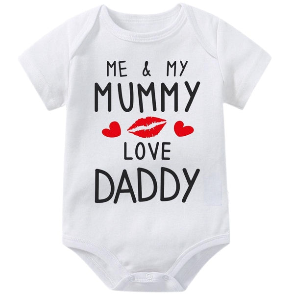 Me And My Mummy Love Daddy Baby Baby Onesie,Cute Baby Bodysuit for Boys Grils,Creeper Infant One-piece,Funny Novelty Short Sleeve Jumpsuit Romper,New