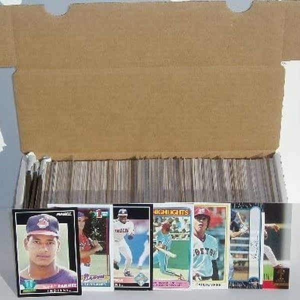 HUGE: MLB Baseball Card Box w- Over 500 Cards. Players from the Last 25 Years!