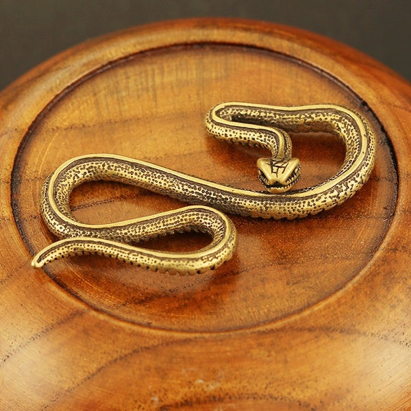 Brass retro snake shape home decoration Desk decoration
